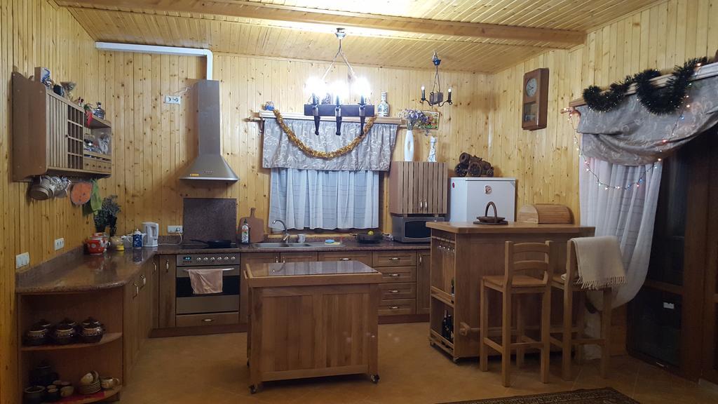 Guest House In Carpathians Migovo Bagian luar foto