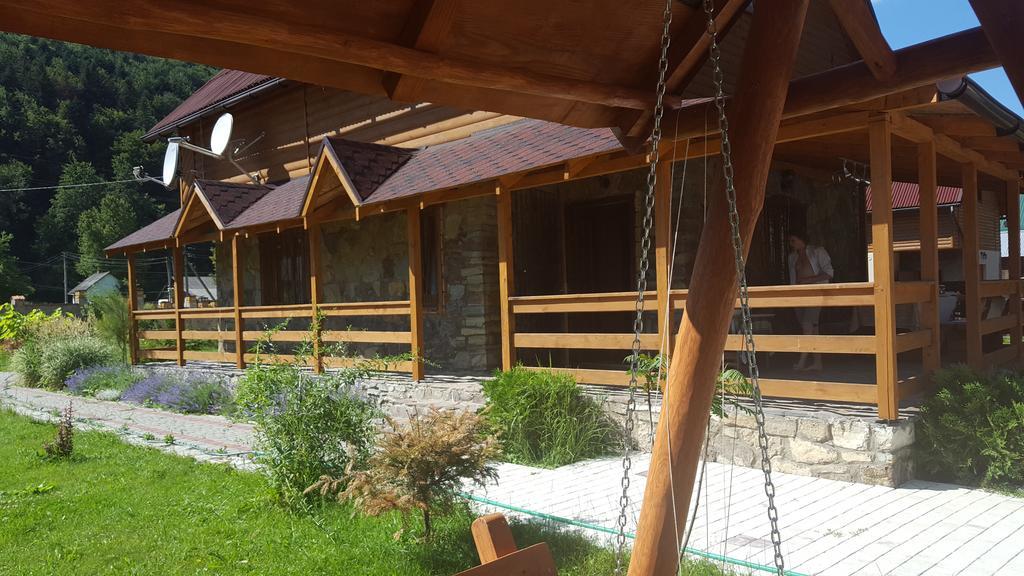 Guest House In Carpathians Migovo Bagian luar foto