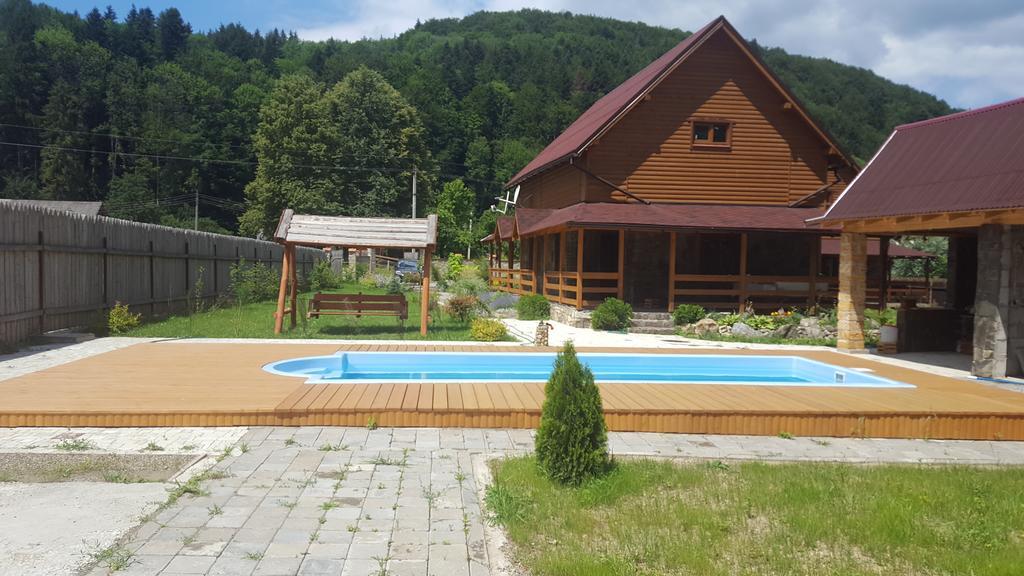 Guest House In Carpathians Migovo Bagian luar foto
